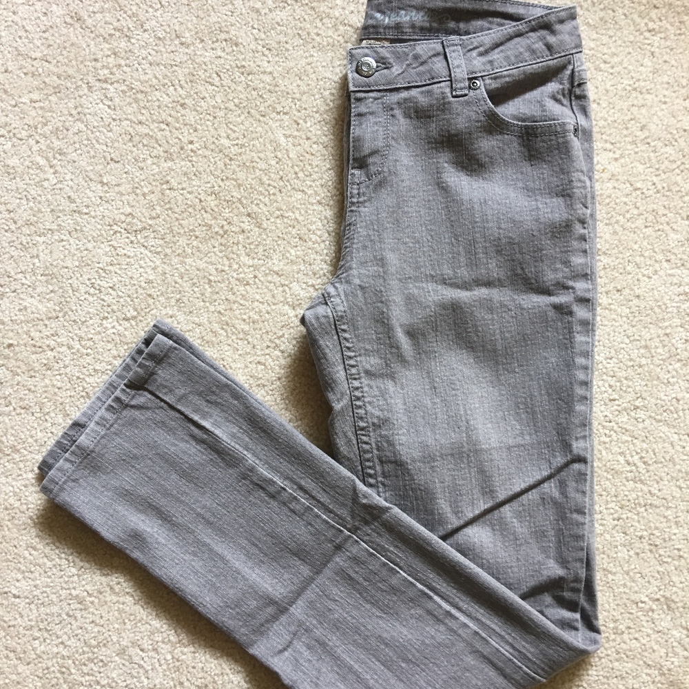 Arizona Grey Jeans